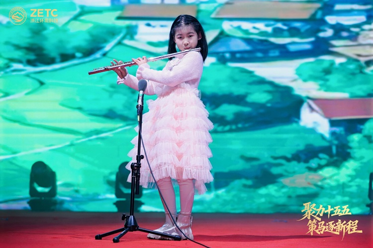 1772420397171567.jpg 铃鼓舞曲.jpg