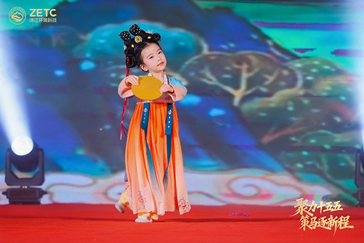 1772420405110927.jpg 执镜佣.jpg