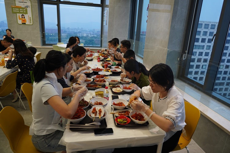 1781244534625682.jpg DSC04946.JPG